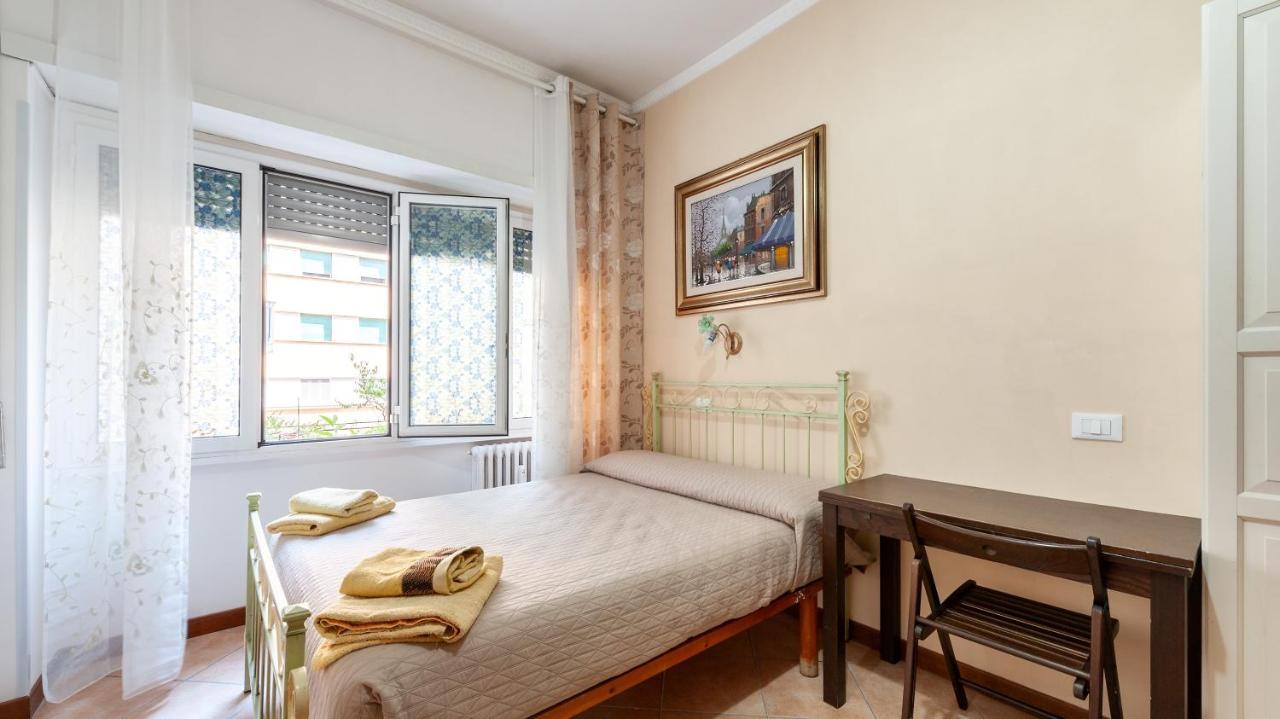 Vatican Rose Aparthotel Roma Esterno foto