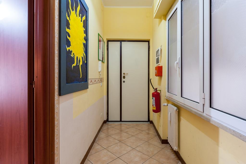 Vatican Rose Aparthotel Roma Esterno foto