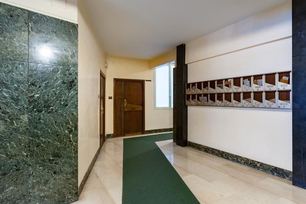 Vatican Rose Aparthotel Roma Esterno foto